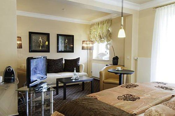 Amethyst Hotel Garni Lueneburg Deutsch Evern Bagian luar foto
